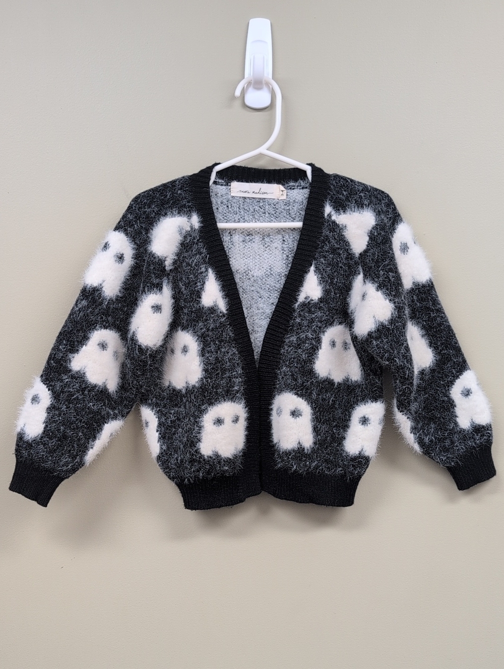Nora Madison Girls Fuzzy Black And White Ghost Cardigan Size 3-4 Years